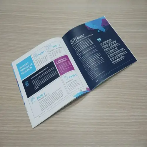 revista con colores