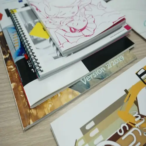 revistas en alta calidad con gusanillo